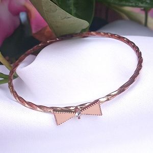 Enamel Bow Bangle